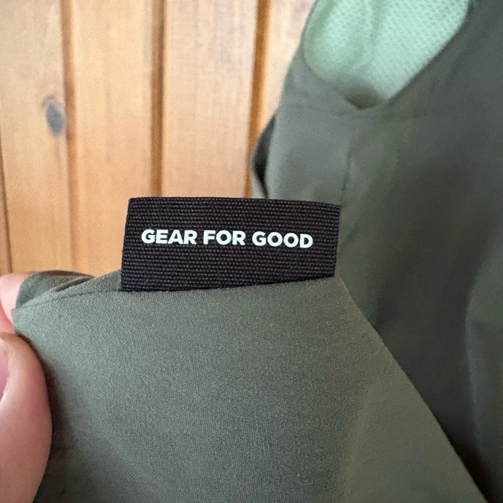 Cotopaxi Olive Green Garment - Picture 3 of 4